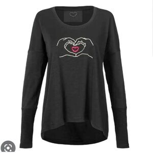 CAbi Love You Tee Long Sleeve Oversized Embroidered Heart Shirt 4197 Black Med